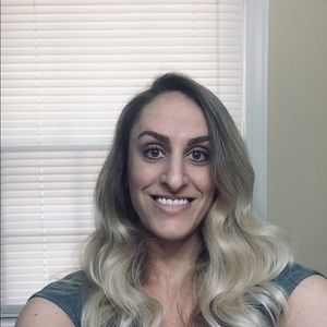 Meet your Posher, Beth